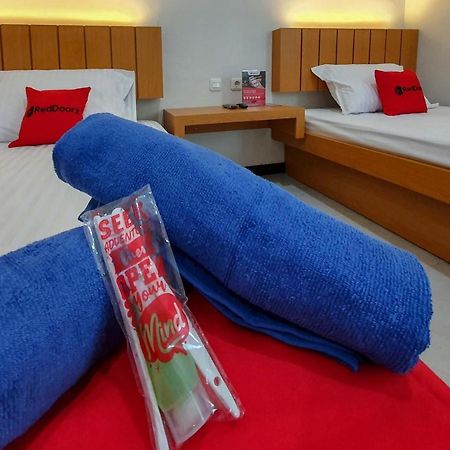 Reddoorz Syariah Near Solo Paragon Mall 2 Bonorejo Exterior photo