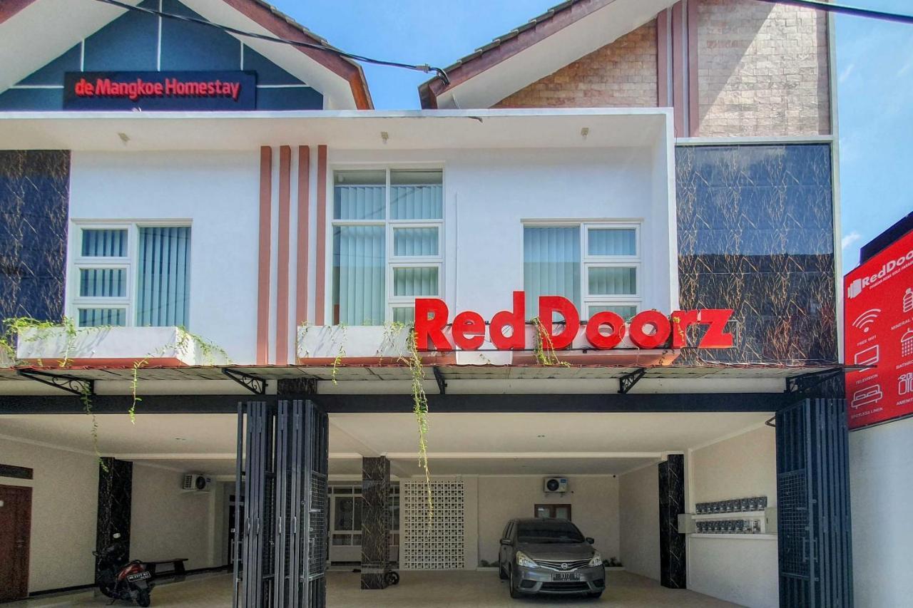 Reddoorz Syariah Near Solo Paragon Mall 2 Bonorejo Exterior photo